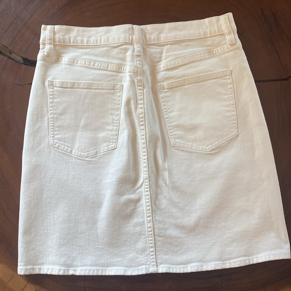J. Crew Denim Skirt/ Size 29 - Picture 4 of 6
